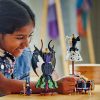 LEGO Disney 43262 Demóna és Szörnyella De Frász ruhái